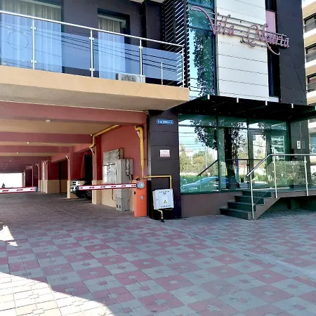 Almeria Apartman Mamaia